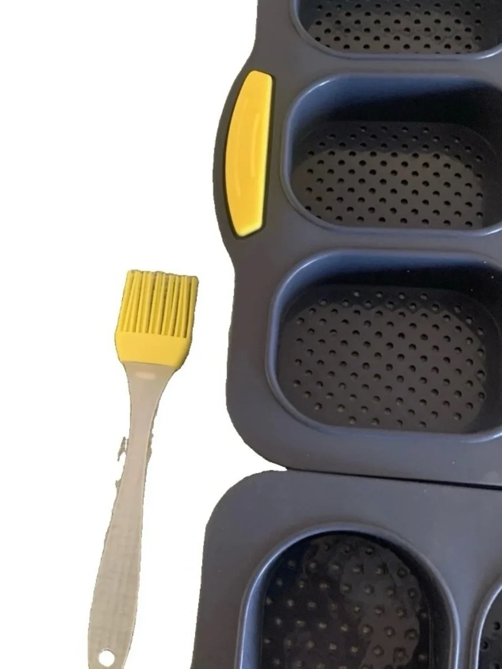 New - Non-Stick Silicone Loaf & Mini Loaf Tray Set in Gray/Yellow